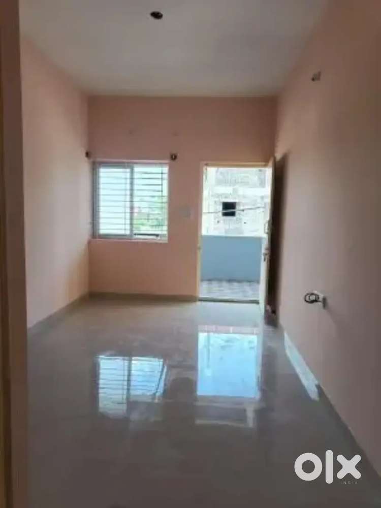 Looking for a roomate.