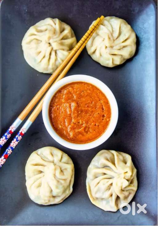 Cook required to prepare and serve Momos in an outlet