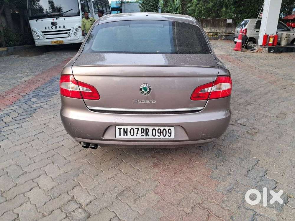 Skoda Superb 2008-2013 Elegance 1.8 TSI AT, 2011, Petrol