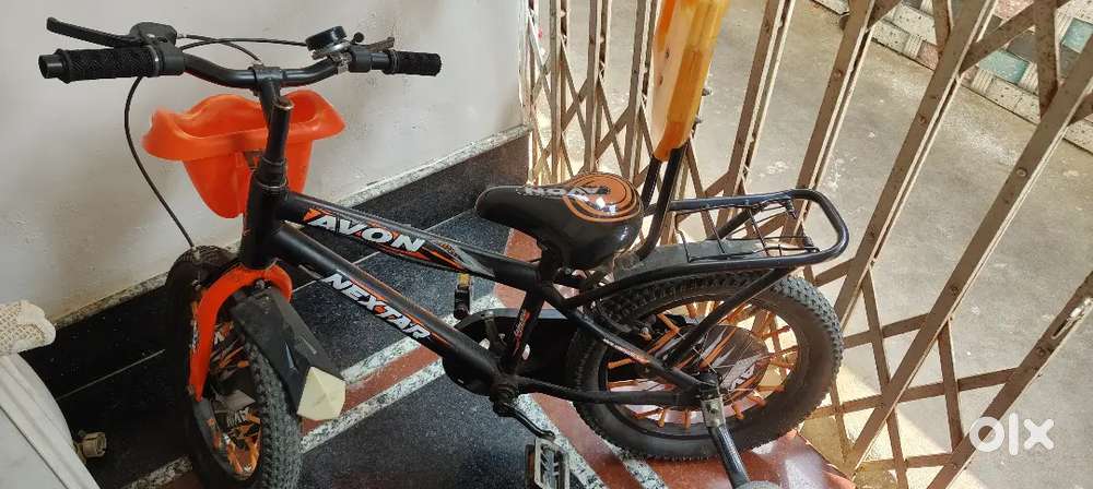 Small kid bycycle