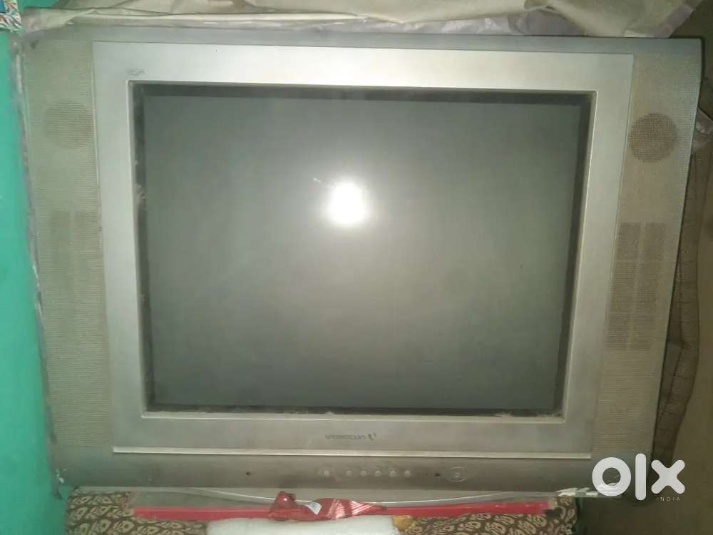 Tv with only 2 year of use ,usable till now