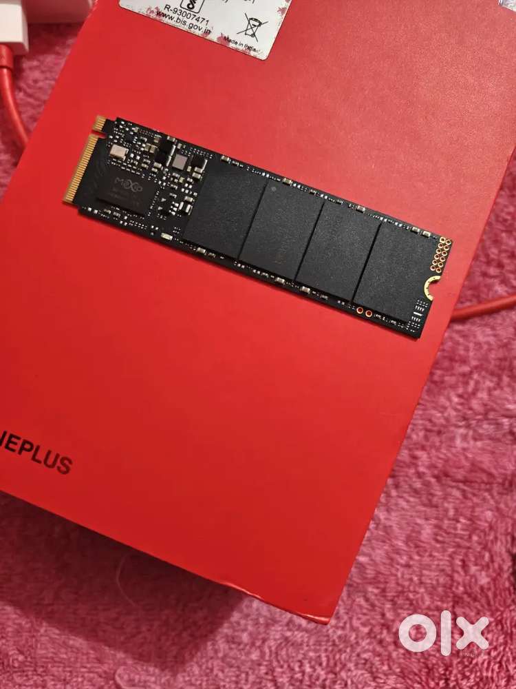 4 TB Gen 4 SSD 5.5 Gbps Speed