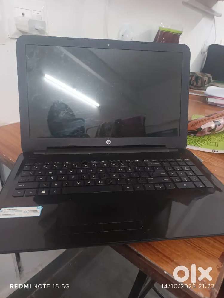 HP laptop i3