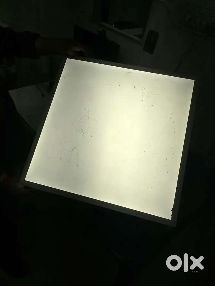 Led light 2ft ×2 ft