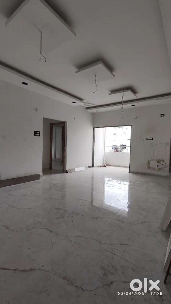 Brand new 3 bhk flat for sale in Friends Colony, Manikonda.