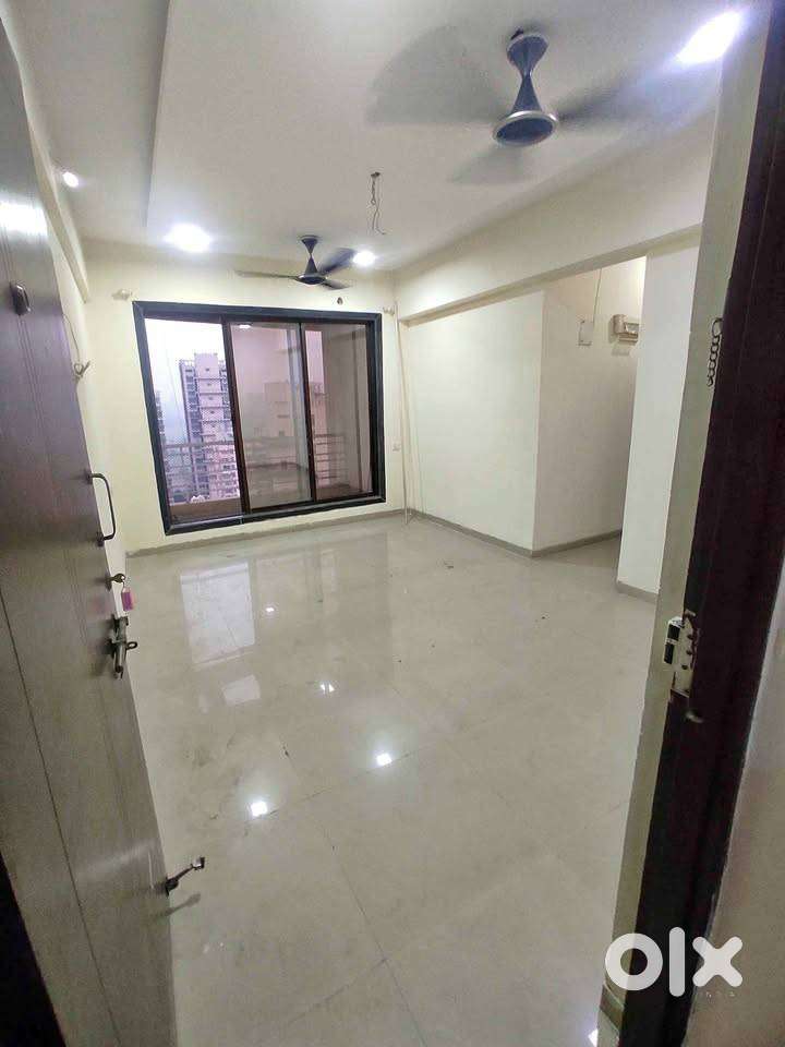 2 Bhk Flat Rent Kurla Bachelor most welcome No Restriction No Restrict