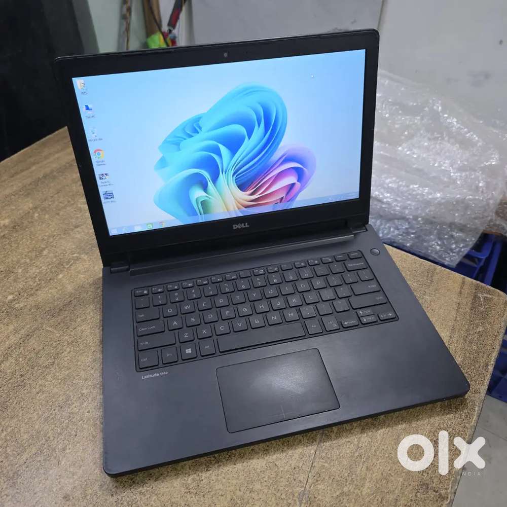 Dell laptop good condition 14 inch