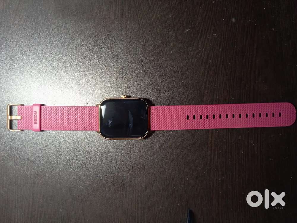 Noise colorfit smartwatch