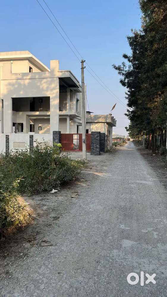 200 ka plot uplabadh naye high way par , Directly owner Deal