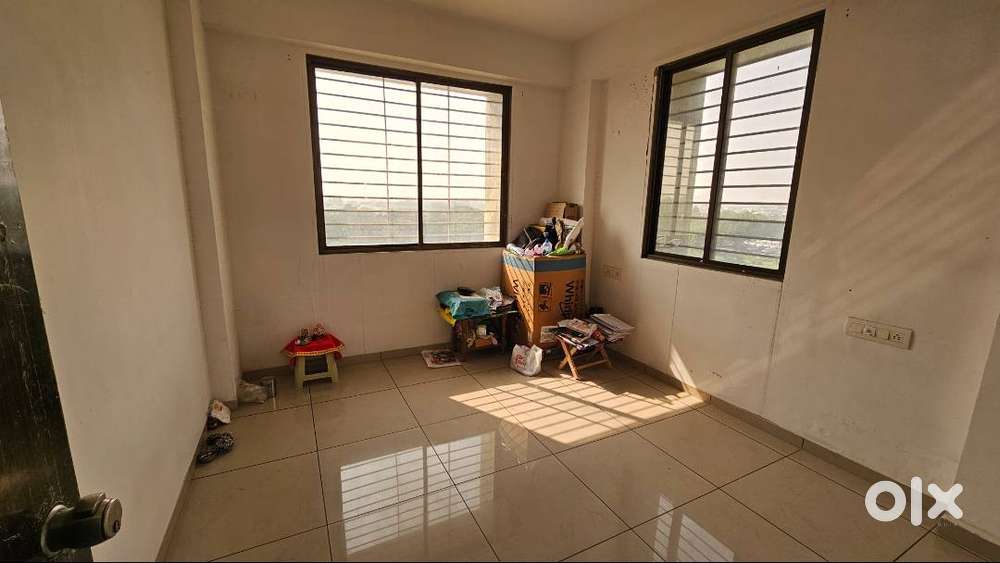 2BHK flat for sale on karamsad vvn road... prop id 2522