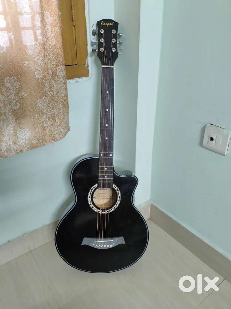 BRAND NEW GUITAR