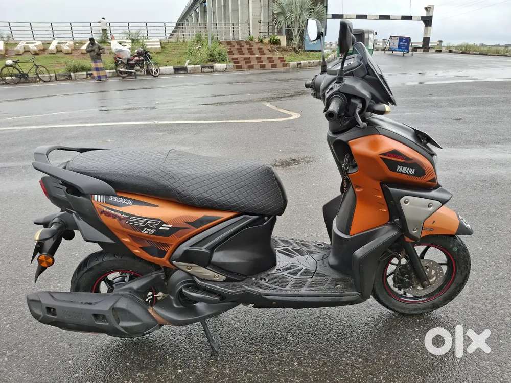 YAMAHA  Cygnus RAYZR  125 BS6