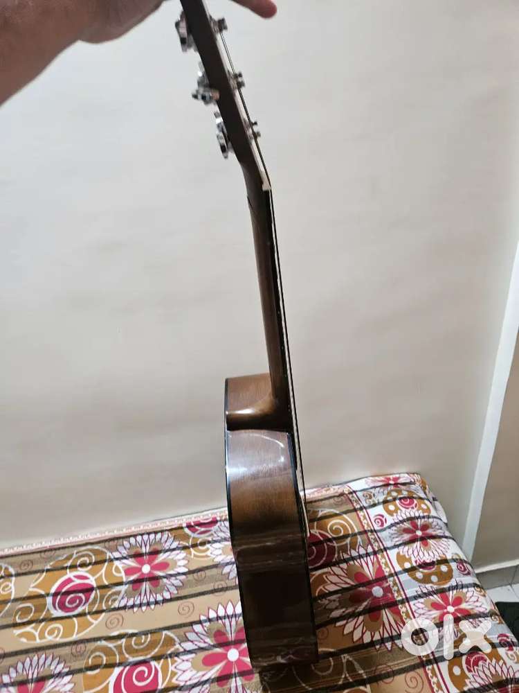 Yamaha Guitar