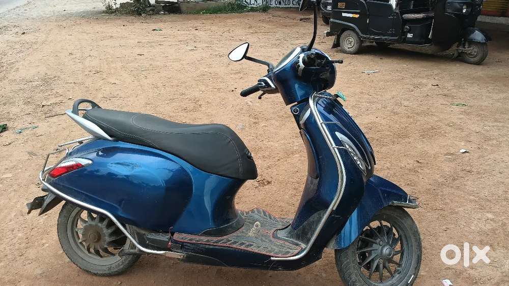 Bajaj chetak first owner good condition contact