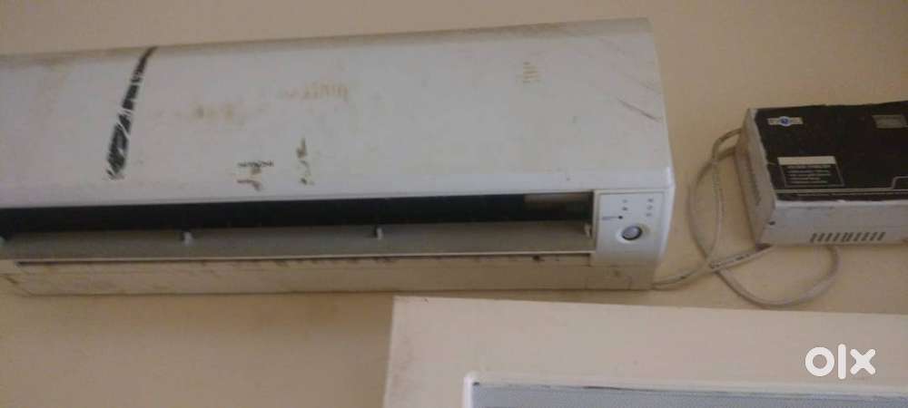 Hitachi SPLIT AC