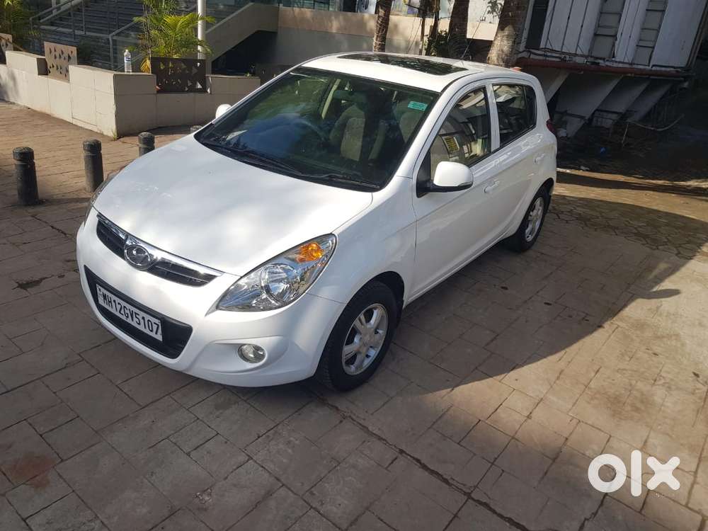 Hyundai i20 Asta 1.2 O WITH SUNROOF, 2011, Petrol