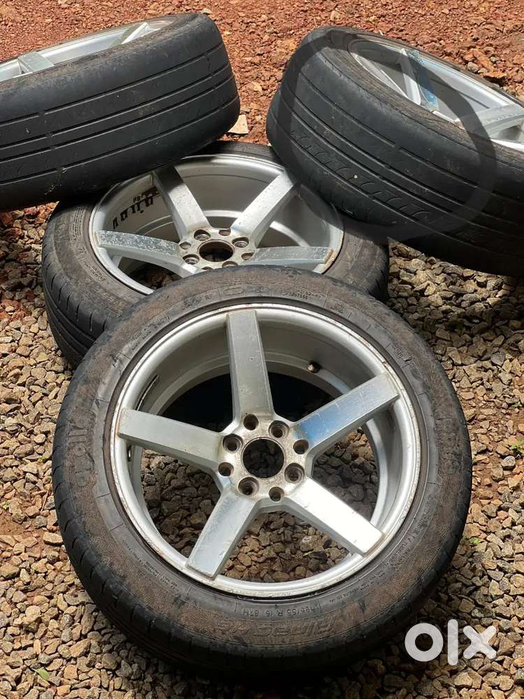 Alloy wheel
