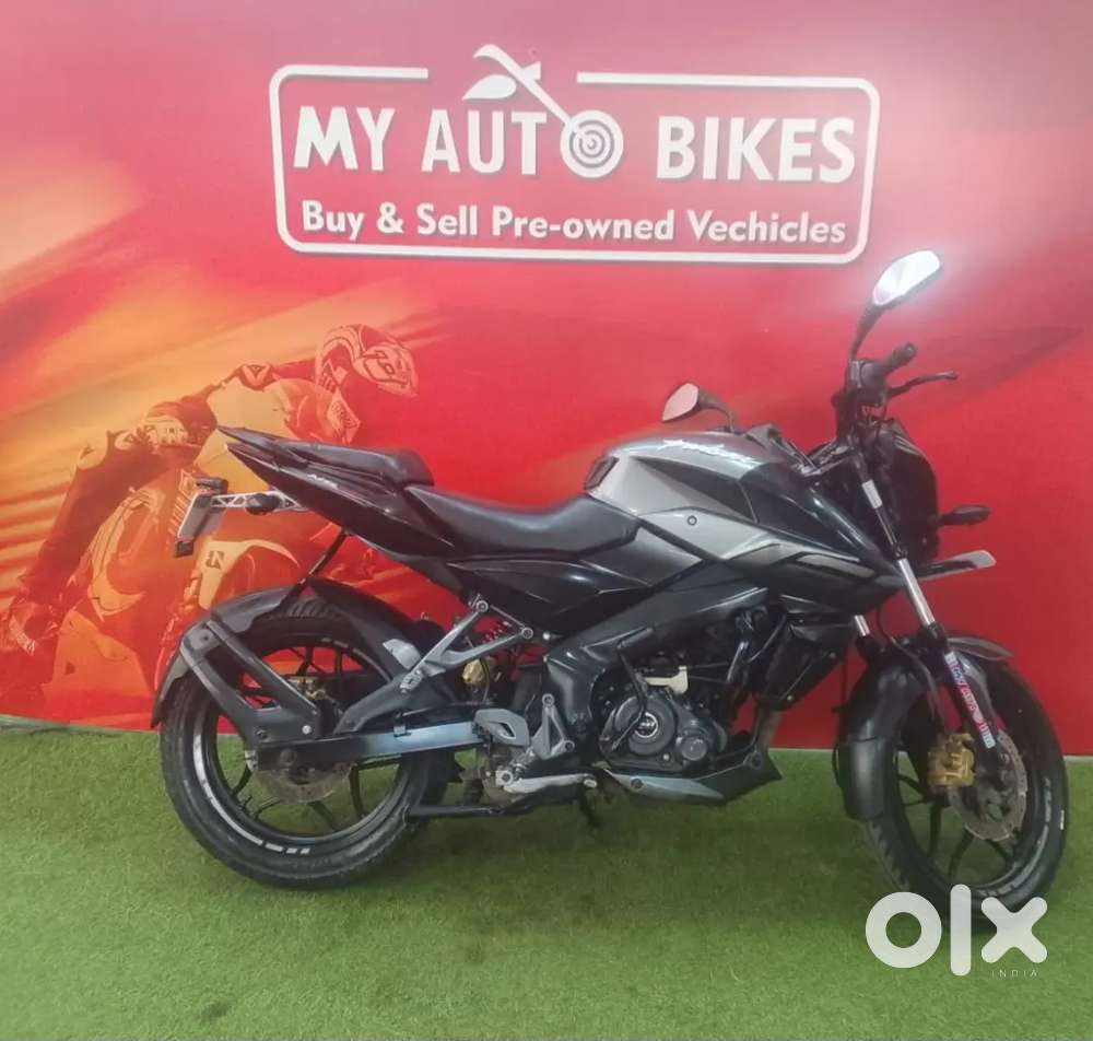 Bajaj pulsar-2018-19300km