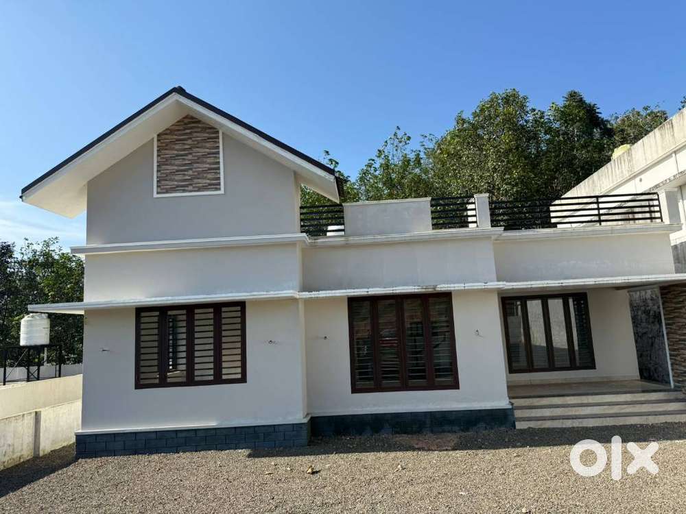 സ്വപ്‌നം പോലൊരു ചെറിയ വീട് ,  ഏറ്റുമാനൂർ - അതിരമ്പുഴയ്ക്ക് സമീപം