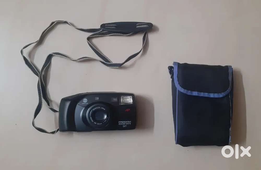 New roll camera - MINOLTA