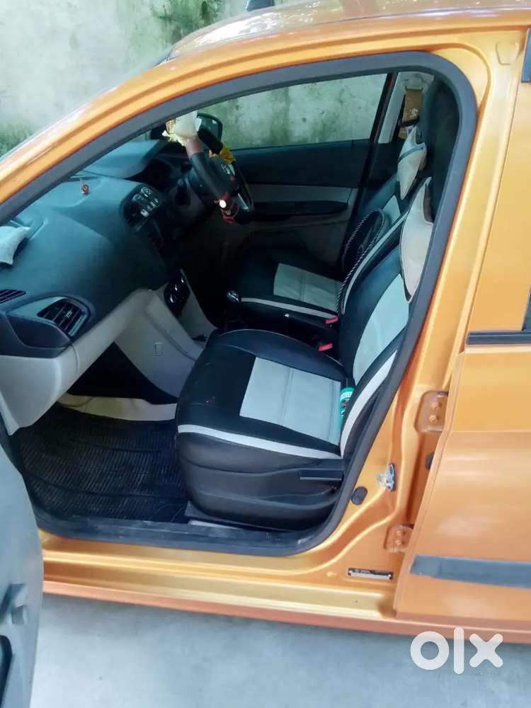 Tata Tiago 2017