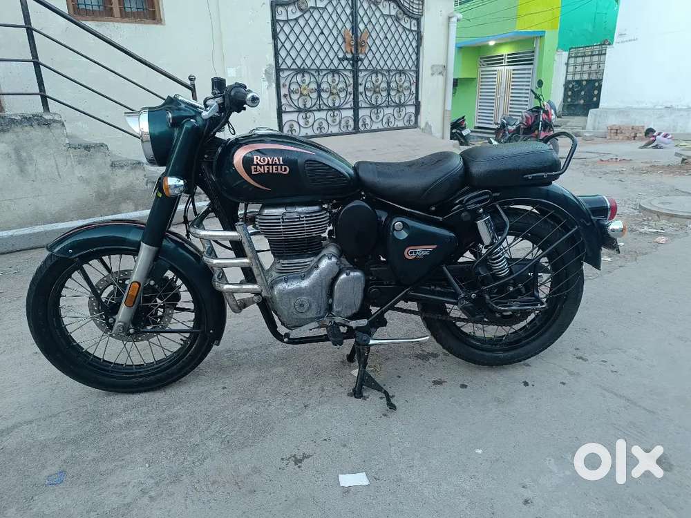 Royal Enfield classic 350 Single hand used