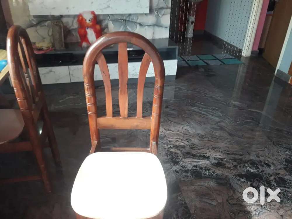 Table table