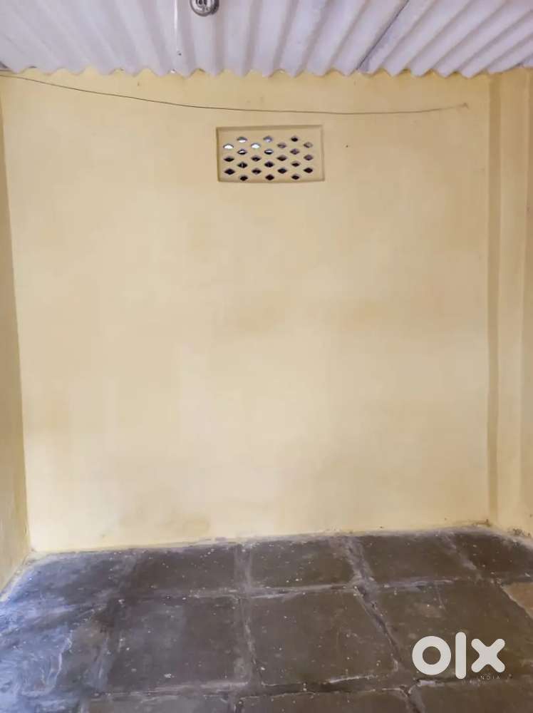 Single room for rent