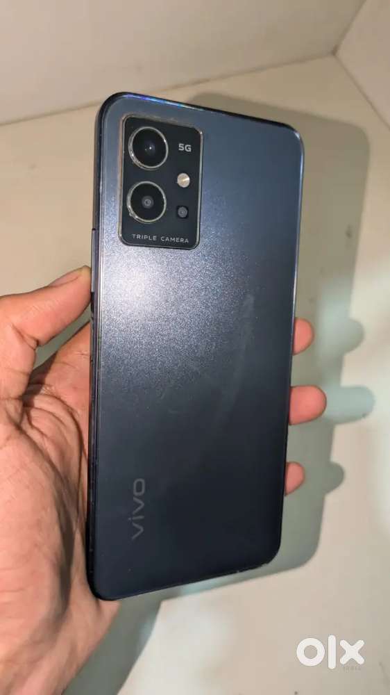 Vivo y75 / mint condition