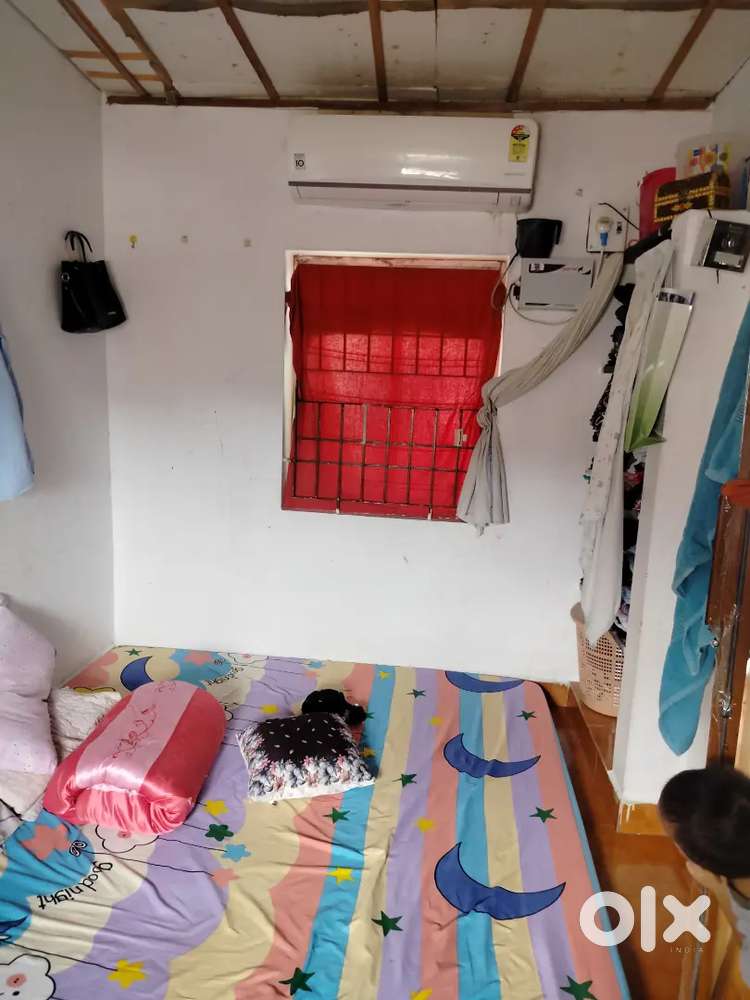 Room rent for bachelor girls or family