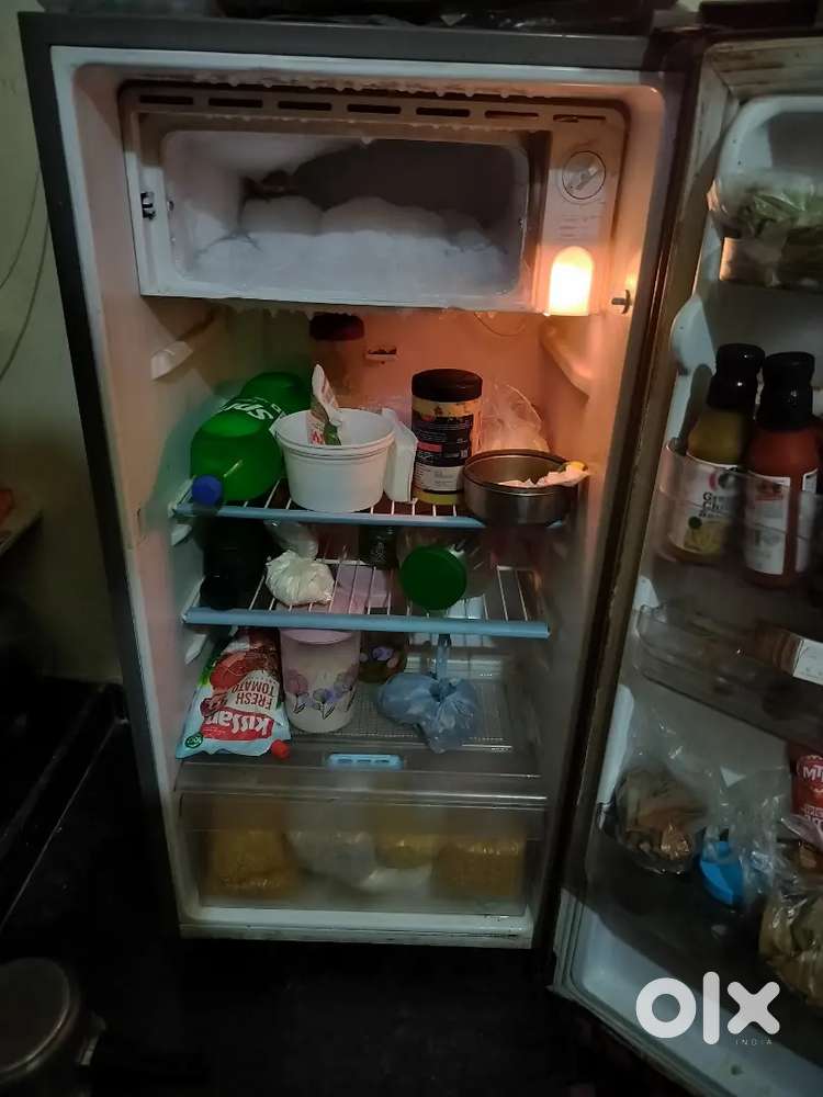 Good working condition refrigerator for sale