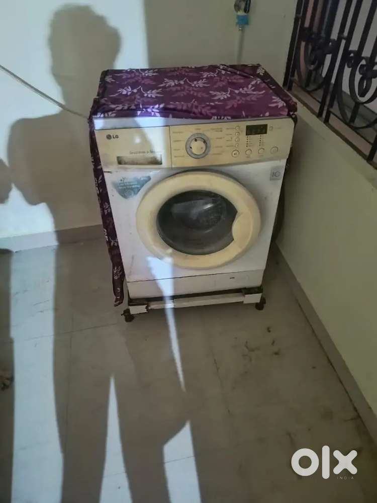 LG Washing Machine F1056LDP