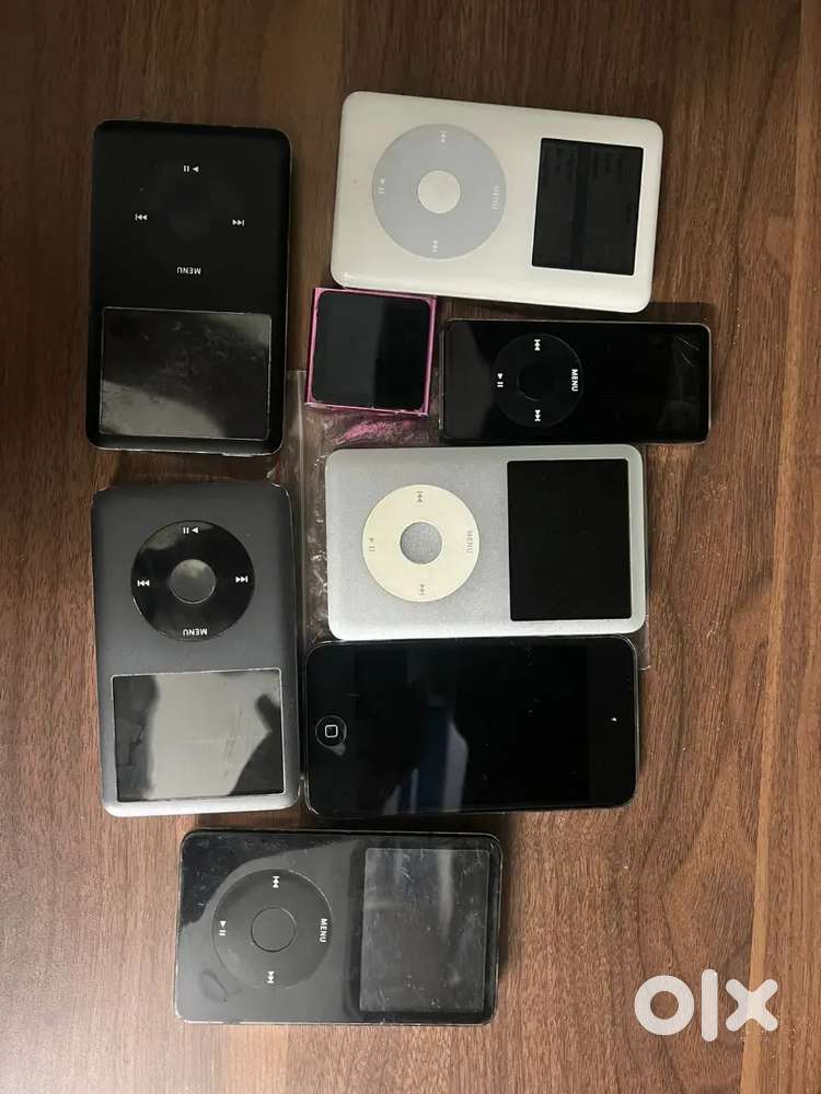 Apple ipod mix lot available