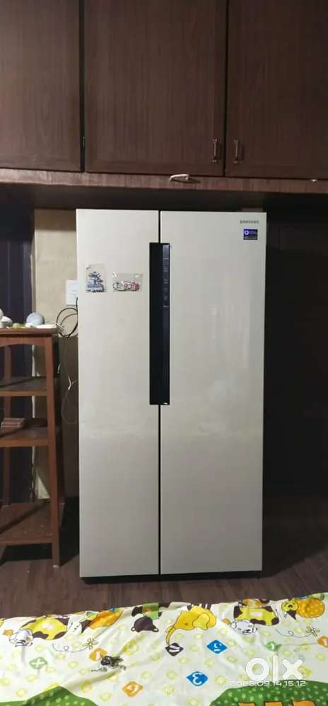 Samsung Side by side refrigerator 674litres