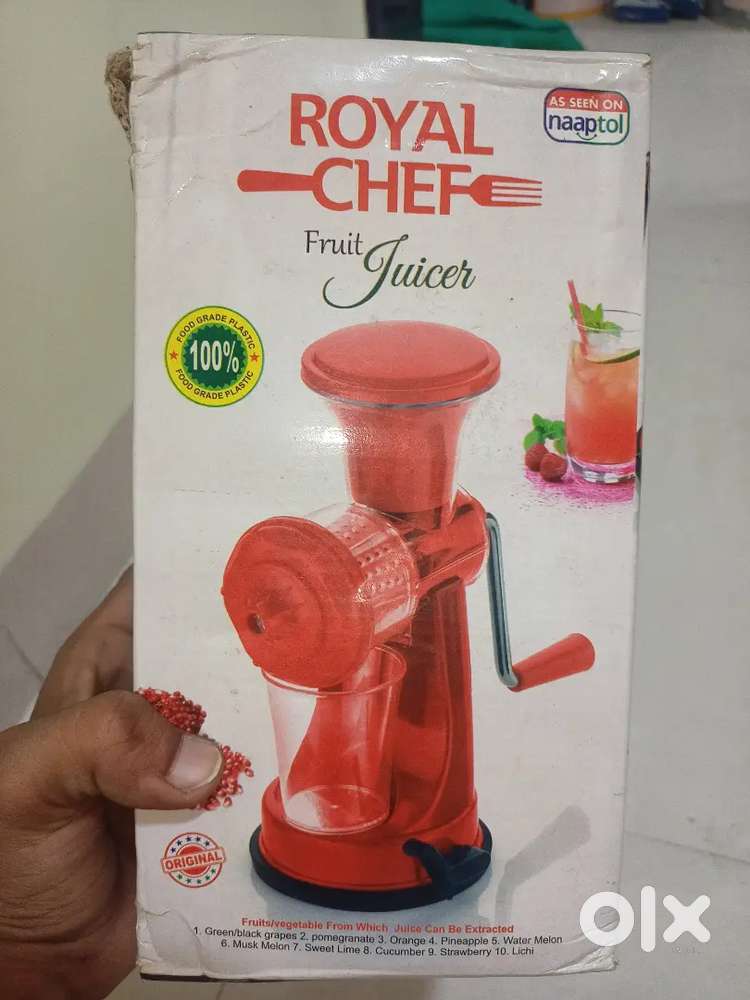 Fruit juicer