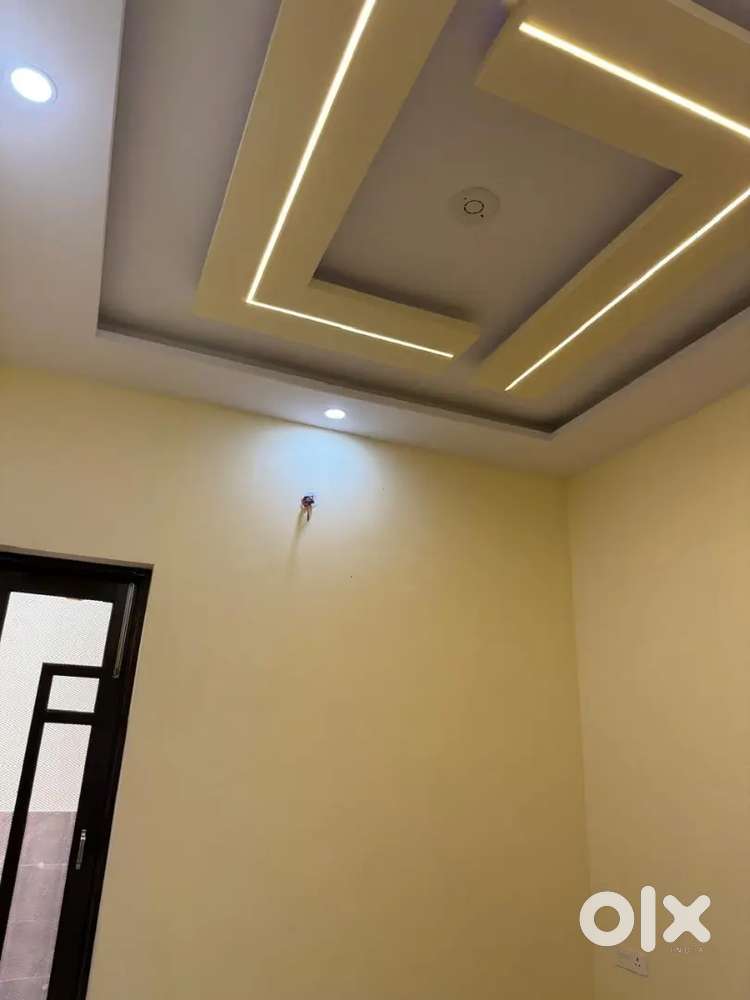 116 SQRD NEWLY CONSTRUCTED HOUSE AVAILABLE FOR SALE IN CENTERAL PARK,