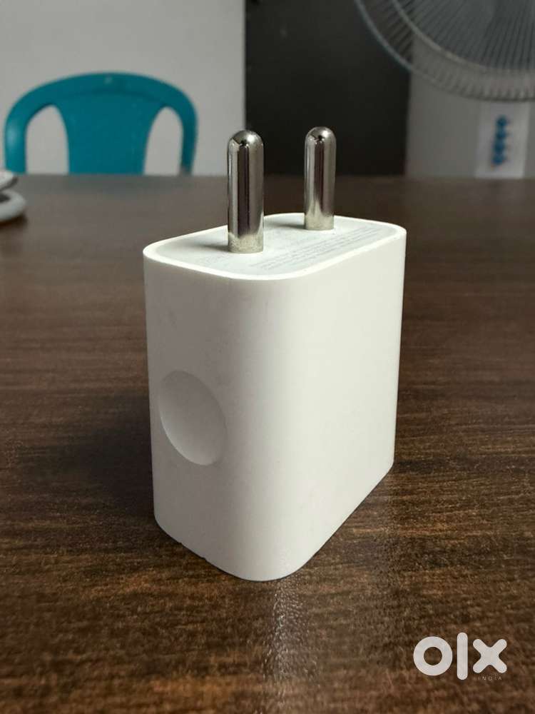 Apple 20W charger