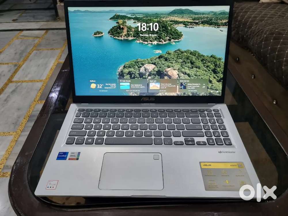 Asus Vivobook laptop