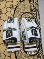 BAS Vampire Gold Limited Edition Batting Gloves