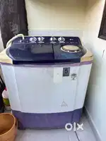 Semi automatic 9 kg LG in good condition