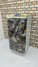 At just 6000 get whirlpool 185litres marble design refrigerator