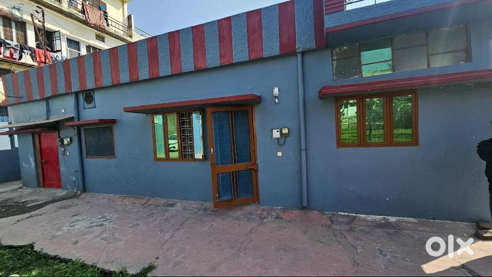 Required Female Room partner