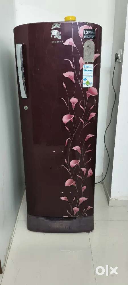 Samsung Fridge 275 Litter. Only 2 Year Old. Condition like New