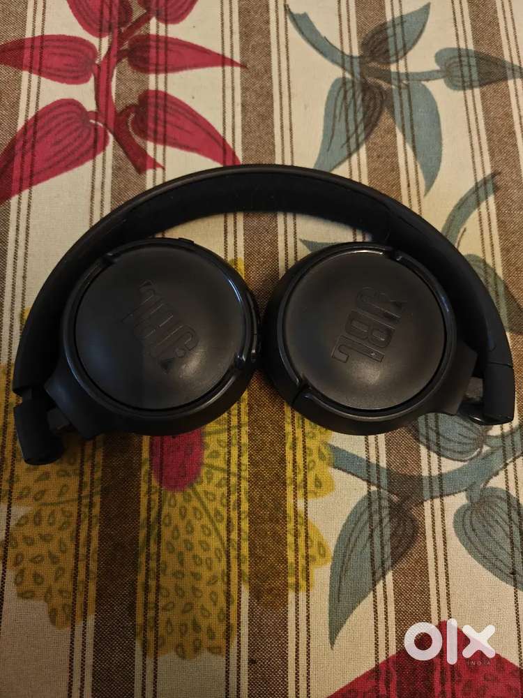 JBL Wireless Headphones – Great Sound & Good Condition