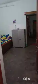 Room for girl ( need a roommate)