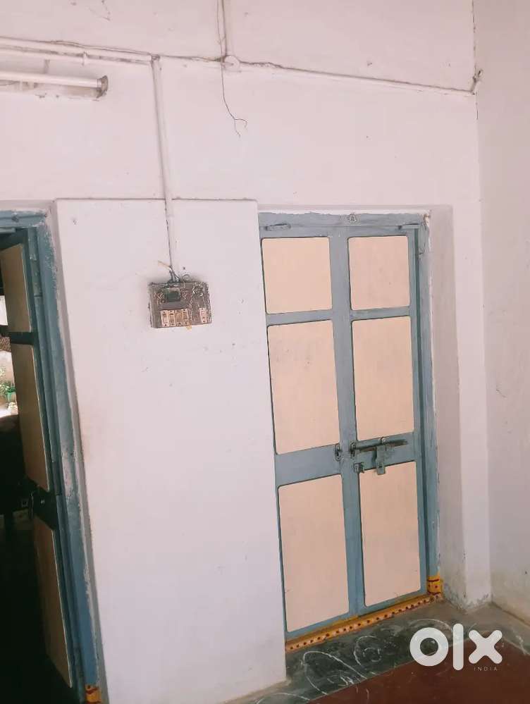 Want to sell my old tyle house