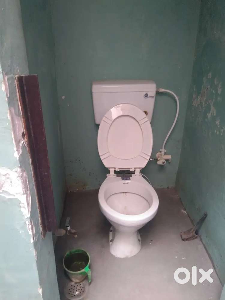 2 room set single story house fully independen