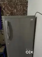Lg Single door refreigreator in workig condition 5 star rating