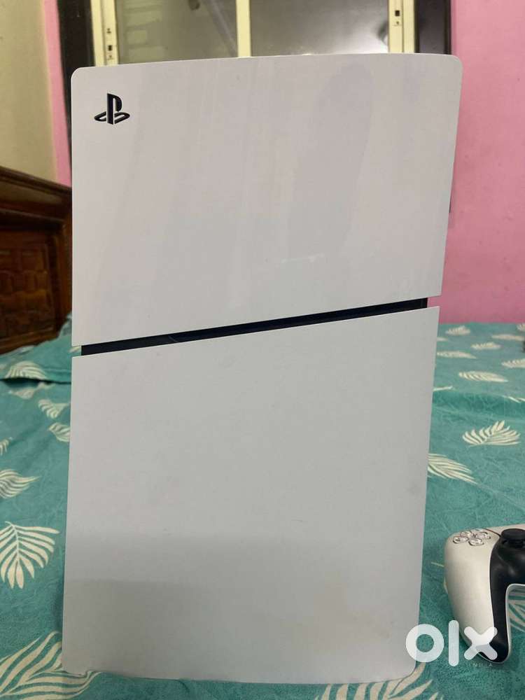 PS5 PLAYSTATION 5  SLIM DIGITAL WITH GAMES