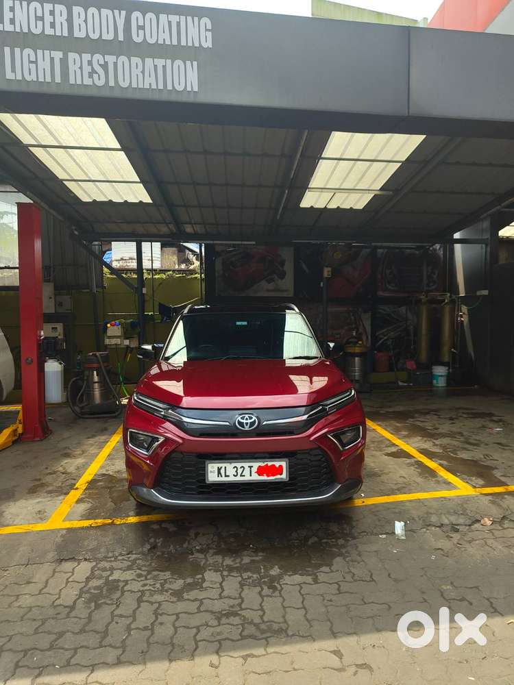 Toyota hyryder strong hybrid automatic